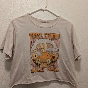 Altar’d State “Here Comes the Sun” Crop T-shirt